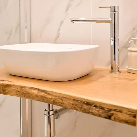 فندق مبيت وإفطار Relais Dell'ussero Centro