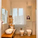 Relais Dell'ussero Centro 3* بيزا