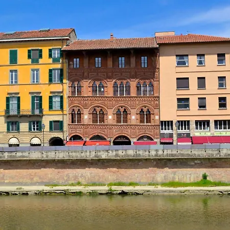 Relais Dell'ussero Centro 3* Πίζα