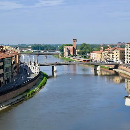 Relais Dell'ussero Centro Bed & Breakfast Pisa