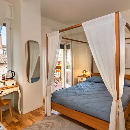 Relais Dell'ussero Centro Bed & Breakfast 3*