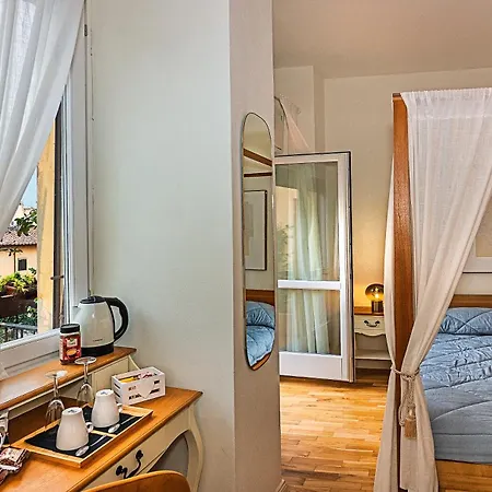 Relais Dell'ussero Centro Bed & Breakfast