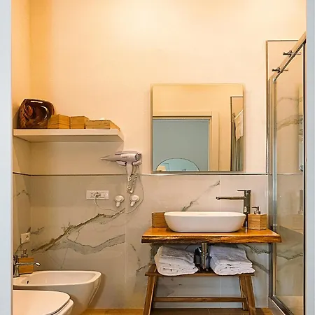 Bed & Breakfast Relais Dell'ussero Centro 3*
