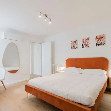 Relais Dell'ussero Centro Oda ve Kahvaltı 3*