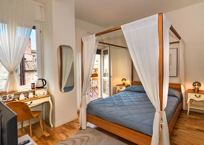 Relais Dell'ussero Centro Couette-café 3*