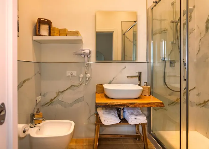Couette-café Relais Dell'ussero Centro 3*