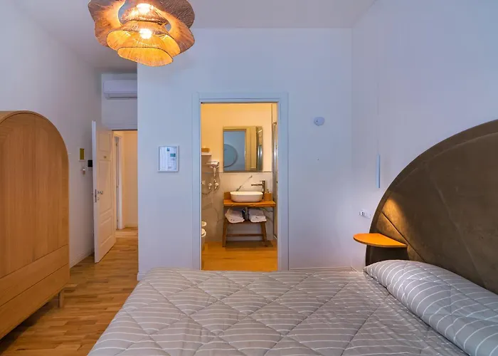 Relais Dell'ussero Centro Bed & Breakfast 3*